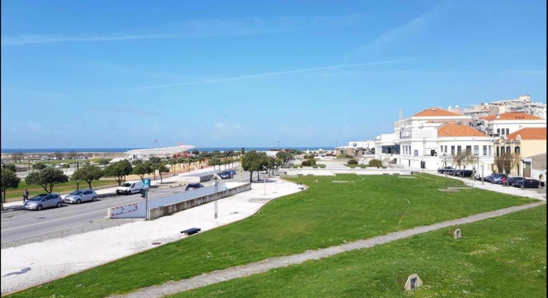 Mar A Vista Guest House Póvoa de Varzim Exteriör bild